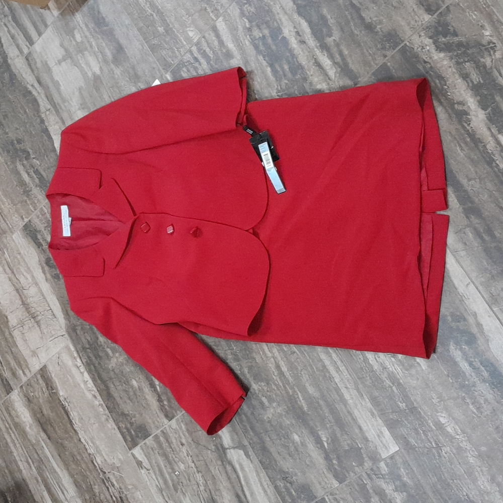 Tahari size 8 red career wear skirt set nwt